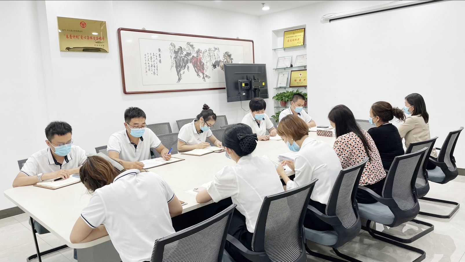 重拳反腐！河北巨鑫酒業組織召開廉政建設工作會議